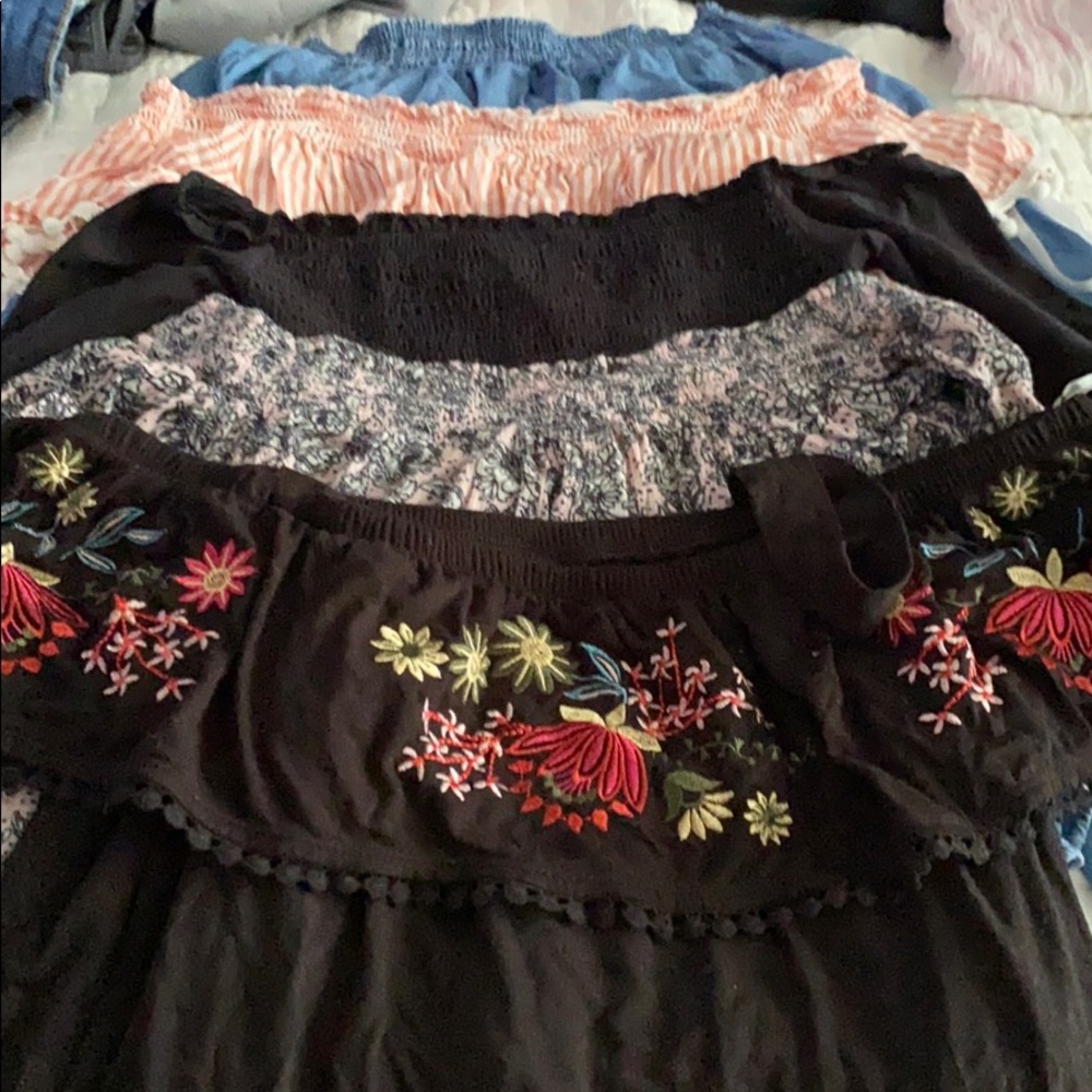 Women’s size small off the shoulder tops